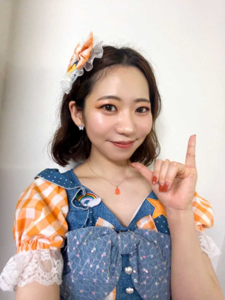 -SETSUNA-タイガーオレンジ担当、虎をこよなく愛するアイドル、虎葉あやか