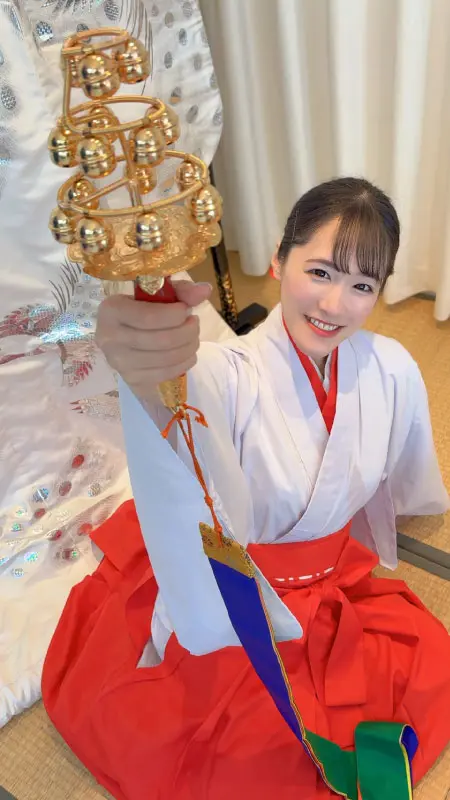 巫女アイドル、4日後デビューします！！⛩ : アーティストブログ